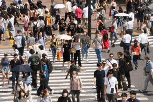 纯划水！约基奇8投3中得到8分9板7助 三节轻松打卡下班